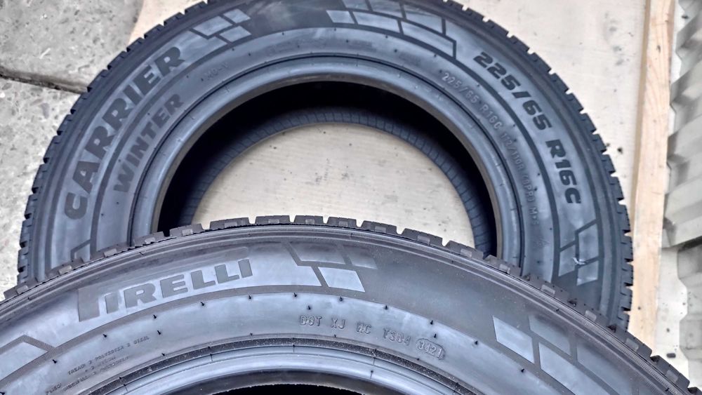 Шини 225/65R16C Pirelli. 9,7мм. Michelin с
