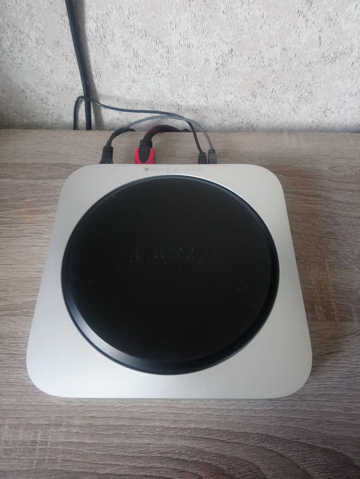 Продам Apple Mac Mini late 2014 Model A1347