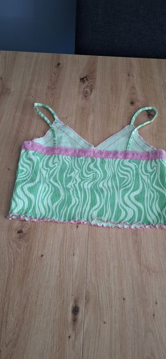 Top w bardzo dobrym stanie  rozmiar  M