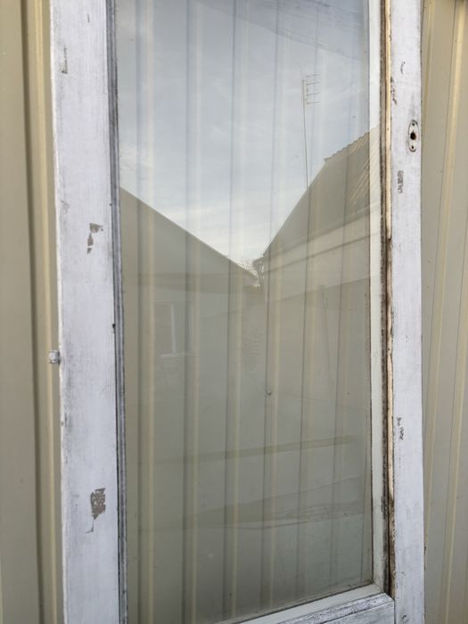 Стекло 3 мм 152 х 52 см