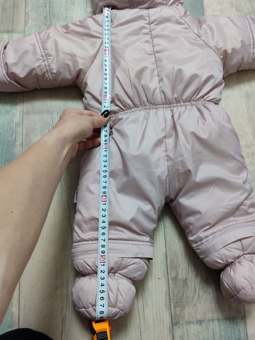 Зимовий комбінезон на 62/68. Зимовий комбінезон для дівчинки