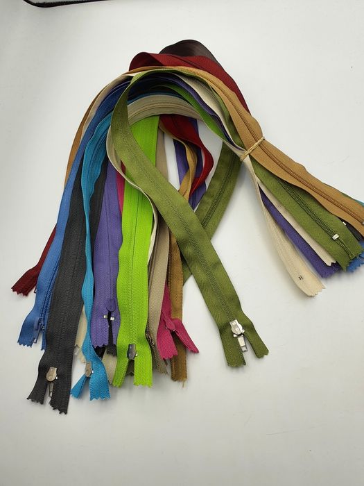 Zamek suwak mix zestaw 20 szt.-55 cm.