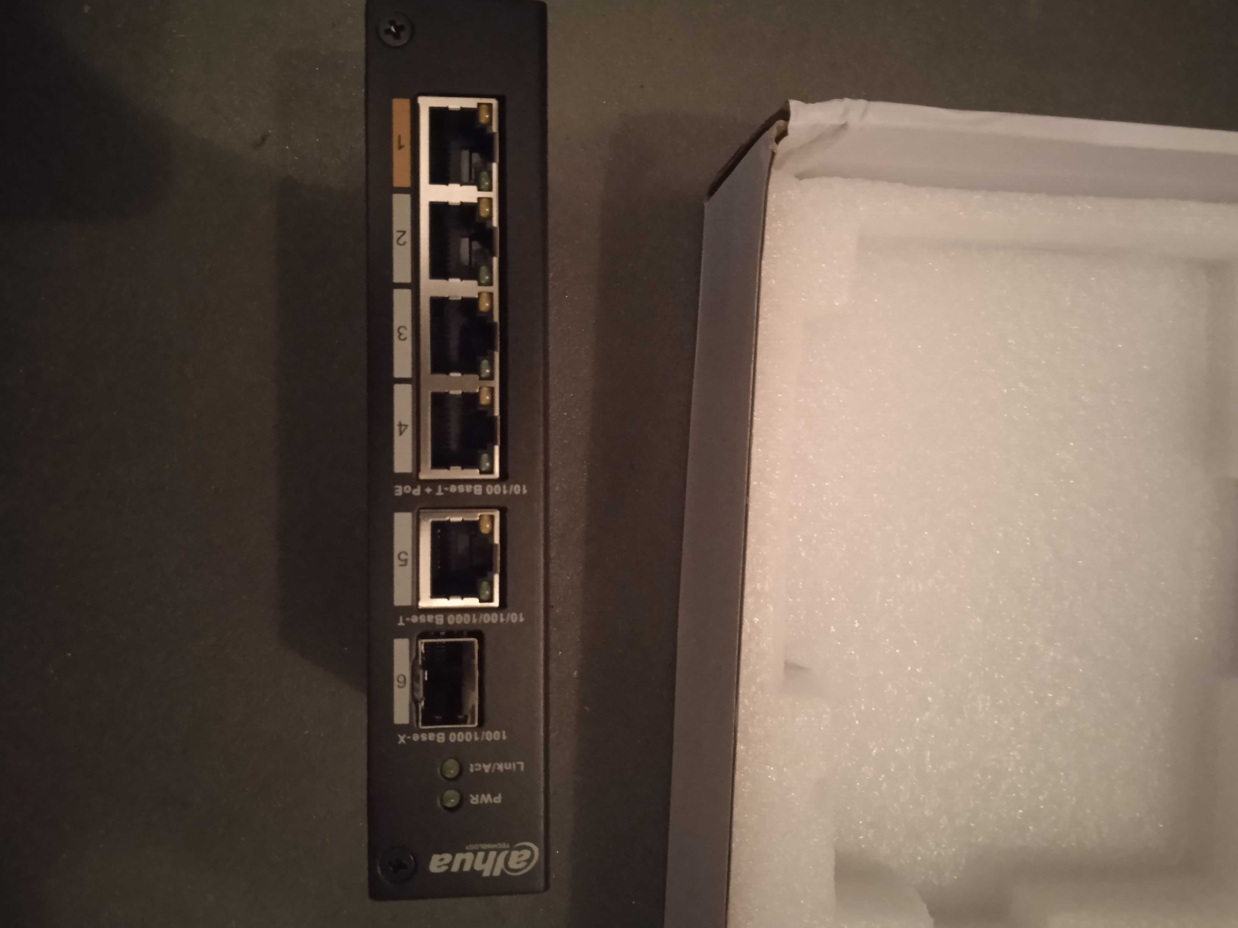 Dahua Switch PoE PFS3106-4ET-60 4-port + 1 RJ45 + 1 SFP