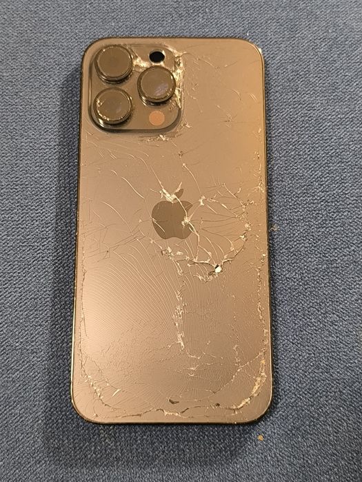 Goły korpus iPhone 14 pro max