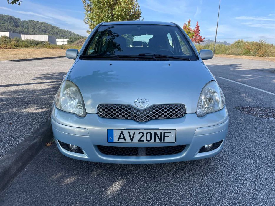 Toyota Yaris 1.3 VVTI - ABS - A/C