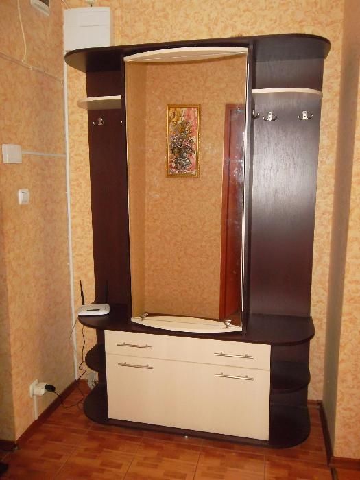 Подобово двохкімнатна квартира недалеко від центру міста