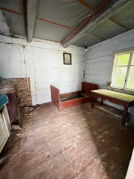 Продається будинок у центрі села Чернилява