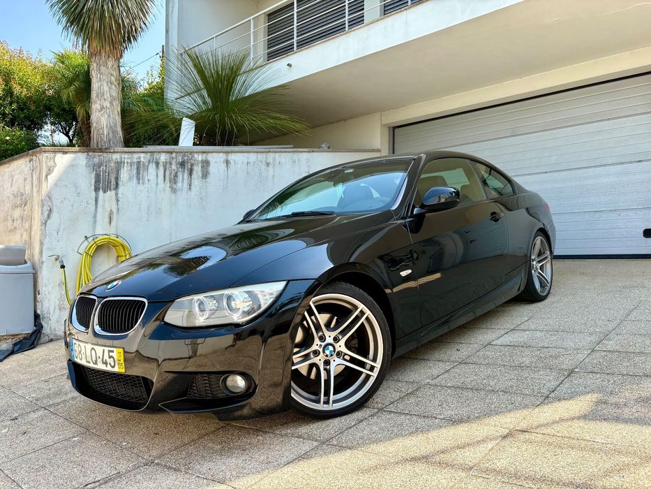 BMW 320 d Coupe Edição M Auto