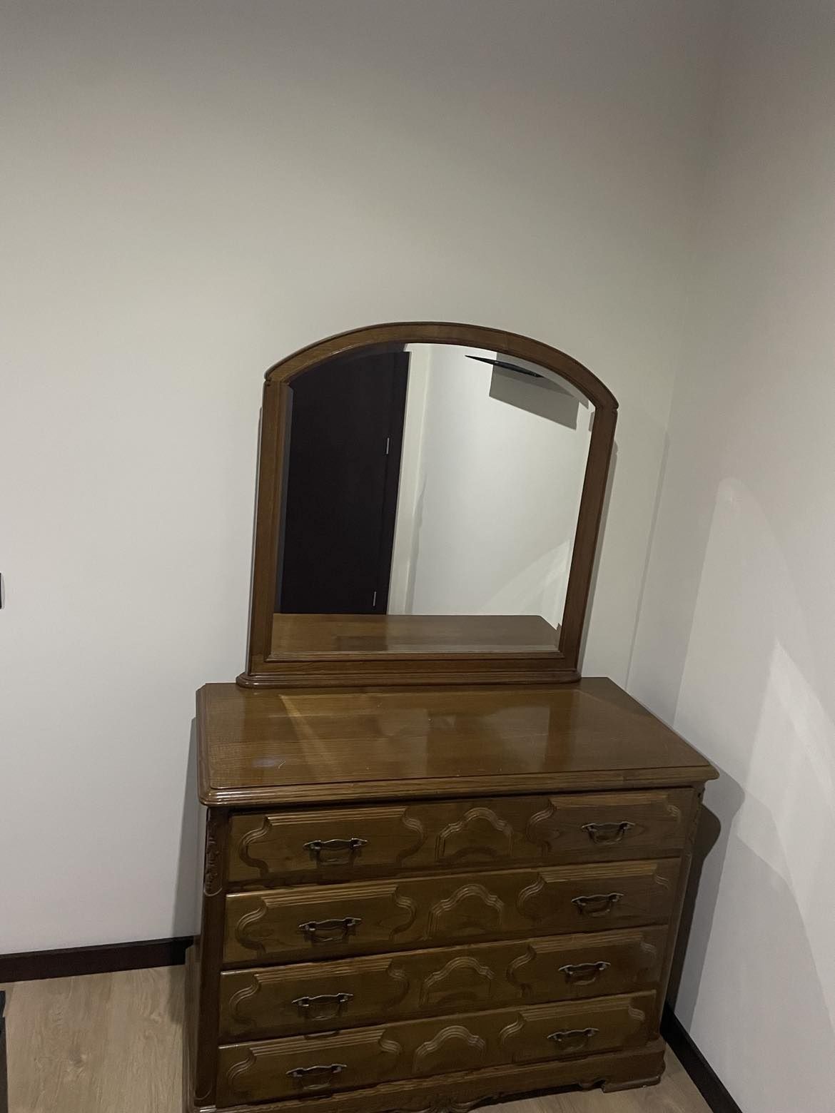 Vendo mobiliário de quarto de casal