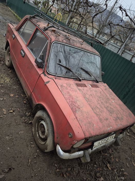 Ваз 2101 червоний