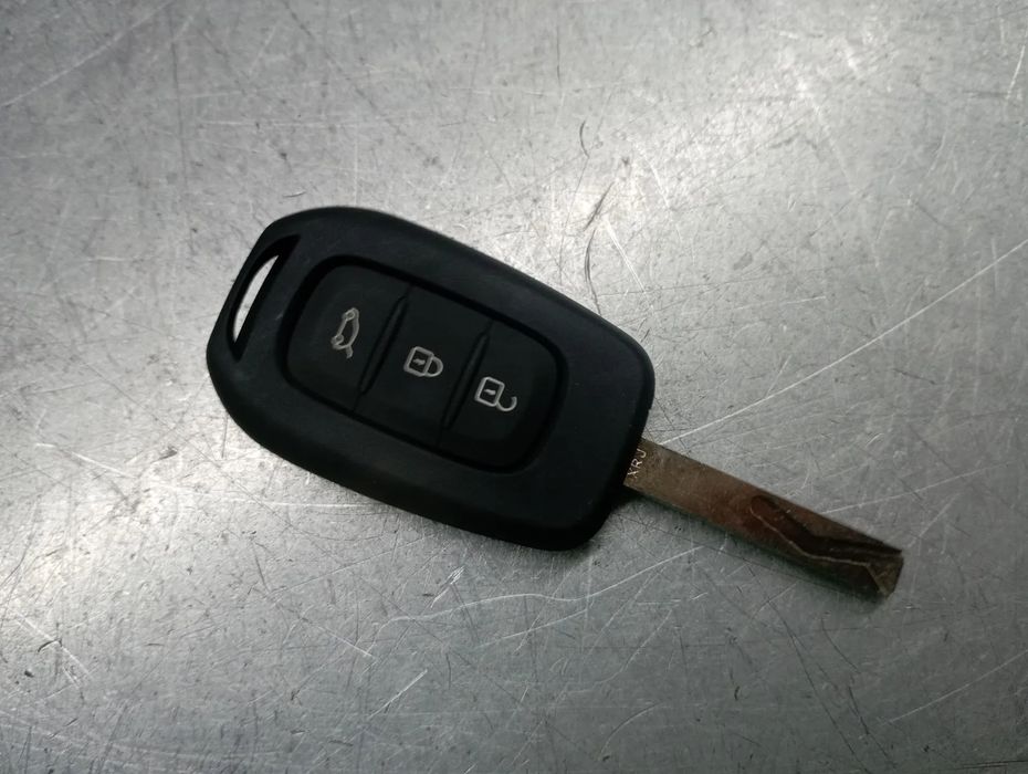 Chave / comando DACIA Sandero III