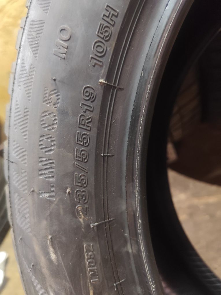 Шини Резина R19(235/55/19) Bridgestone