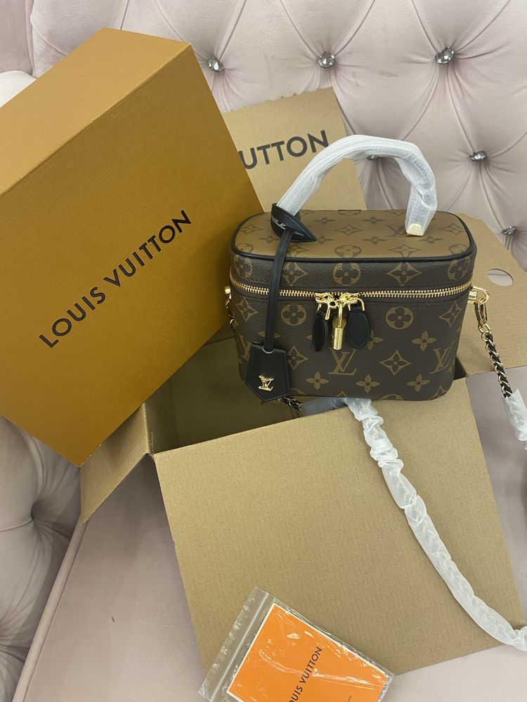 Сумочка в стиле louis vuitton