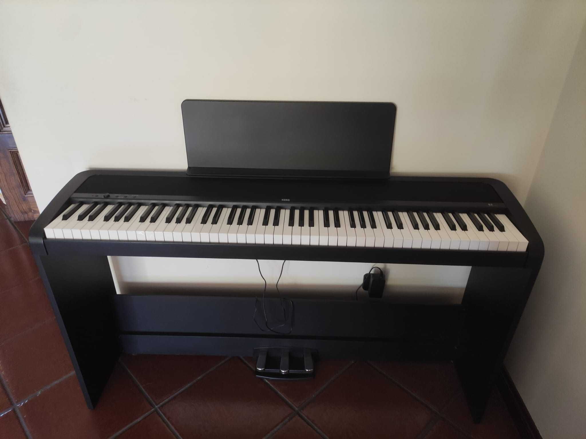 Vendo Piano Korg