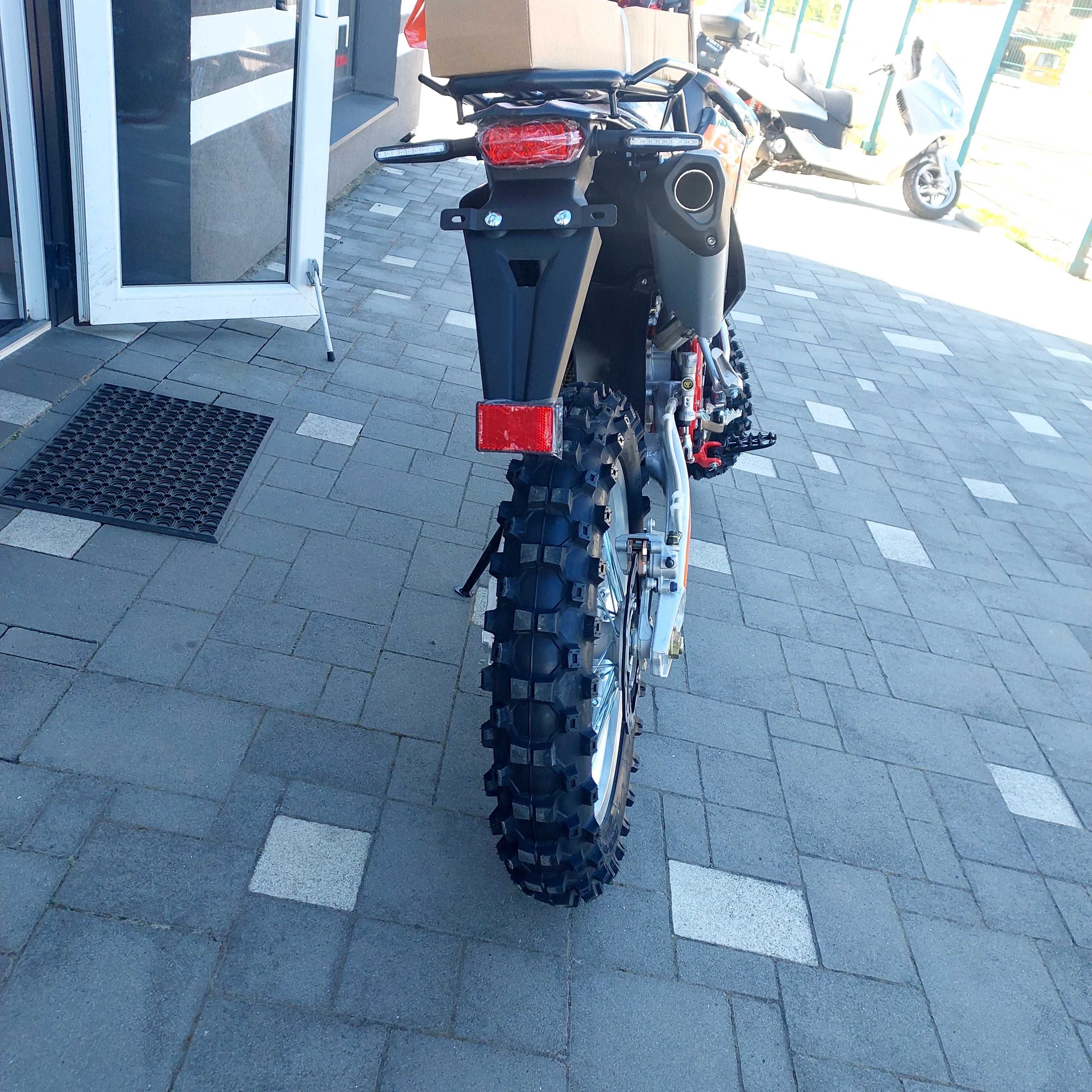 Мотоцикл BSE J10 ENDURO, 250 куб, повітряне охолод, гарантія, доставка