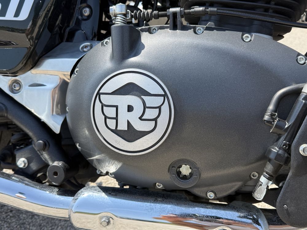 ROYAL ENFIELD SUPER METEOR 650 para venda - pronta a rolar punho