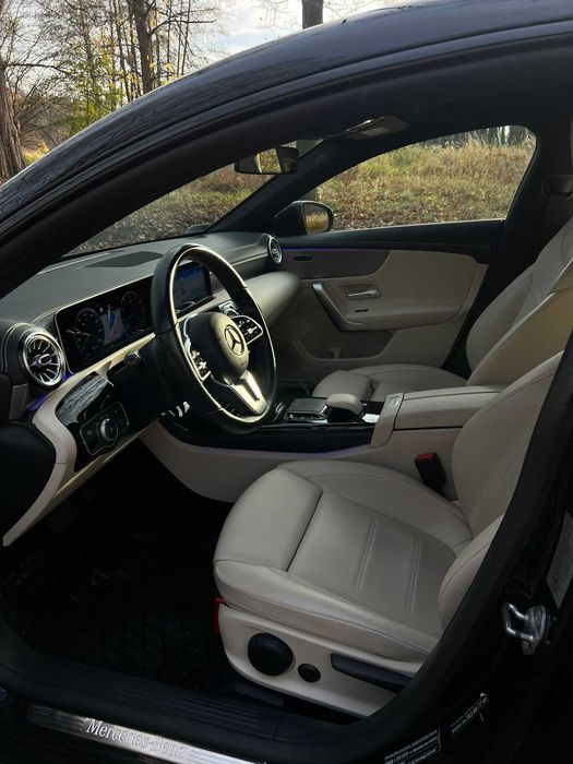 Mercedes-Benz CLA 220 4Matic