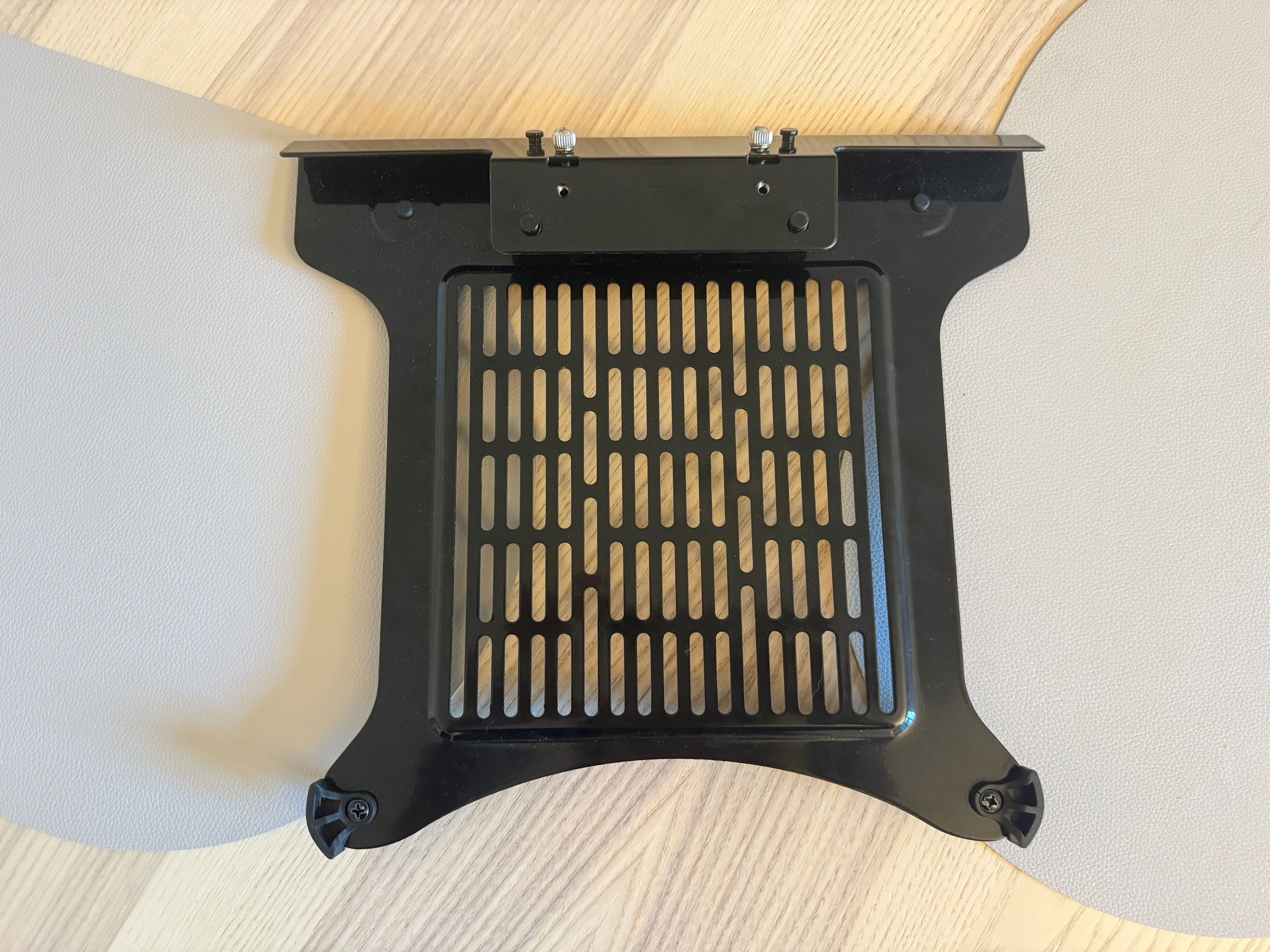 Półka podstawka pod laptopa do uchwytu Ergosolid NBH3