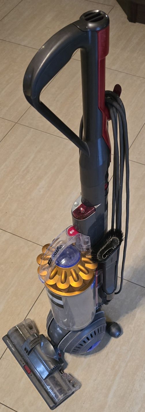 Odkurzacz bezworkowy Dyson