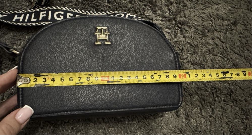 Сумка через плечо Tommy Hilfiger,, кожа оригинал