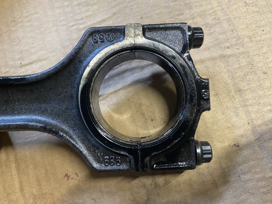 Bmw E34 E36 E38 2.5 TDS tlok korbowod