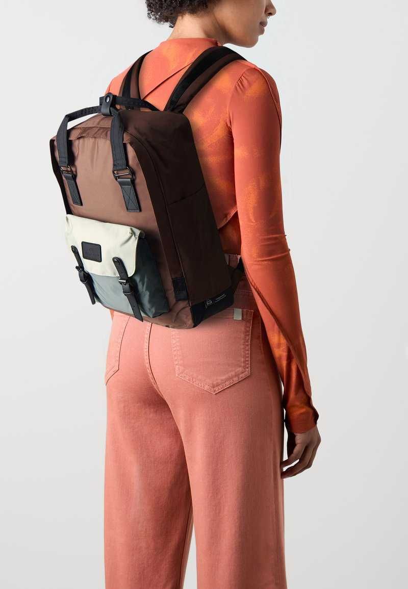 Plecak Doughnut Macaroon Go Wild Series Backpack Unisex Nowy 20L