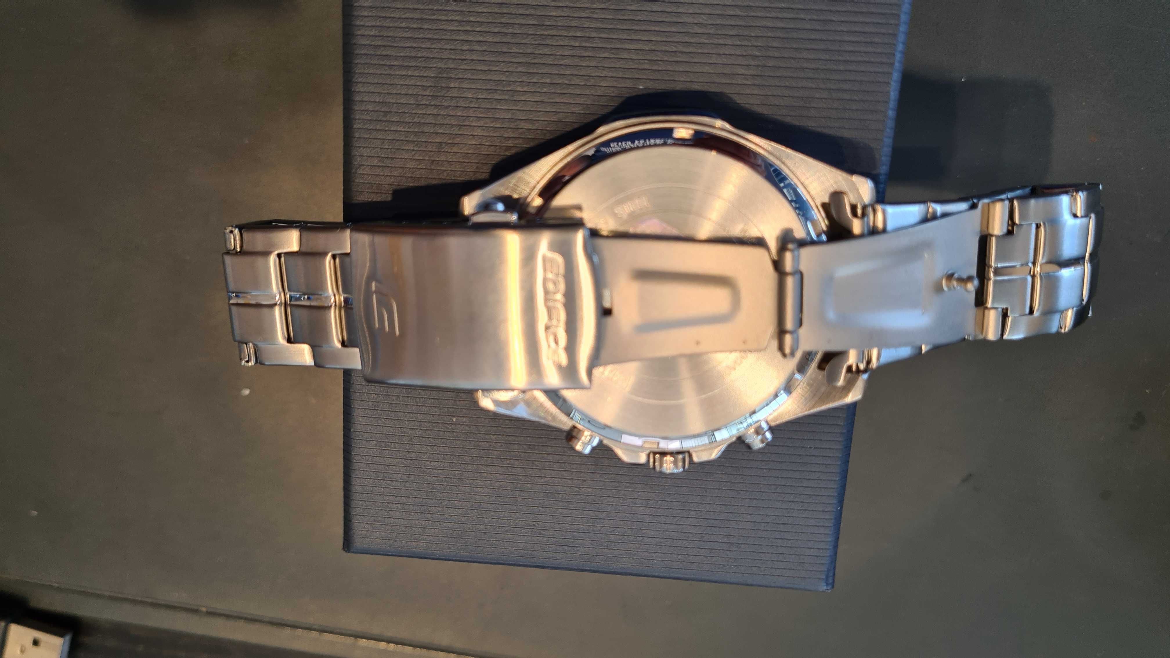 Zegarek Casio EDIFICE EFR 556
