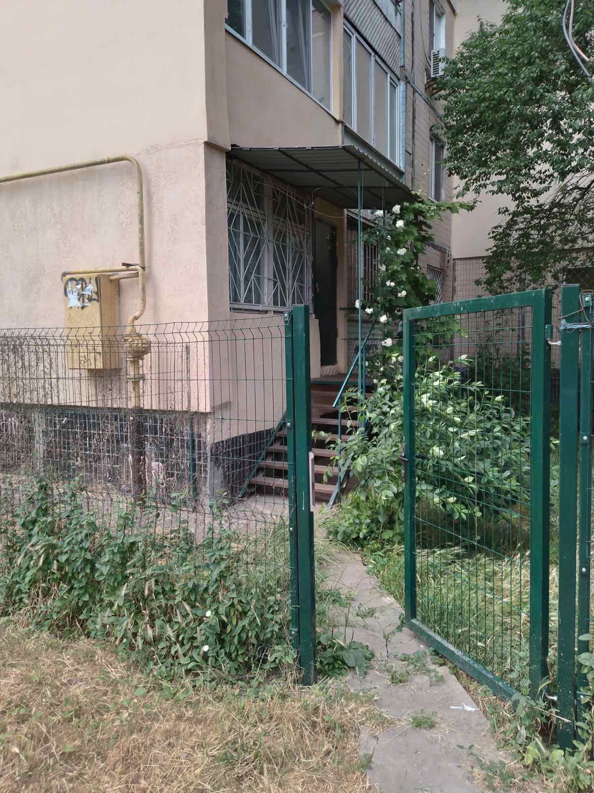Сдаю свою  1-к Одесса Ак Королева р-к"Южный" Таирова.