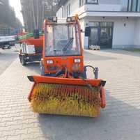Traktor Holder 2.42 na części