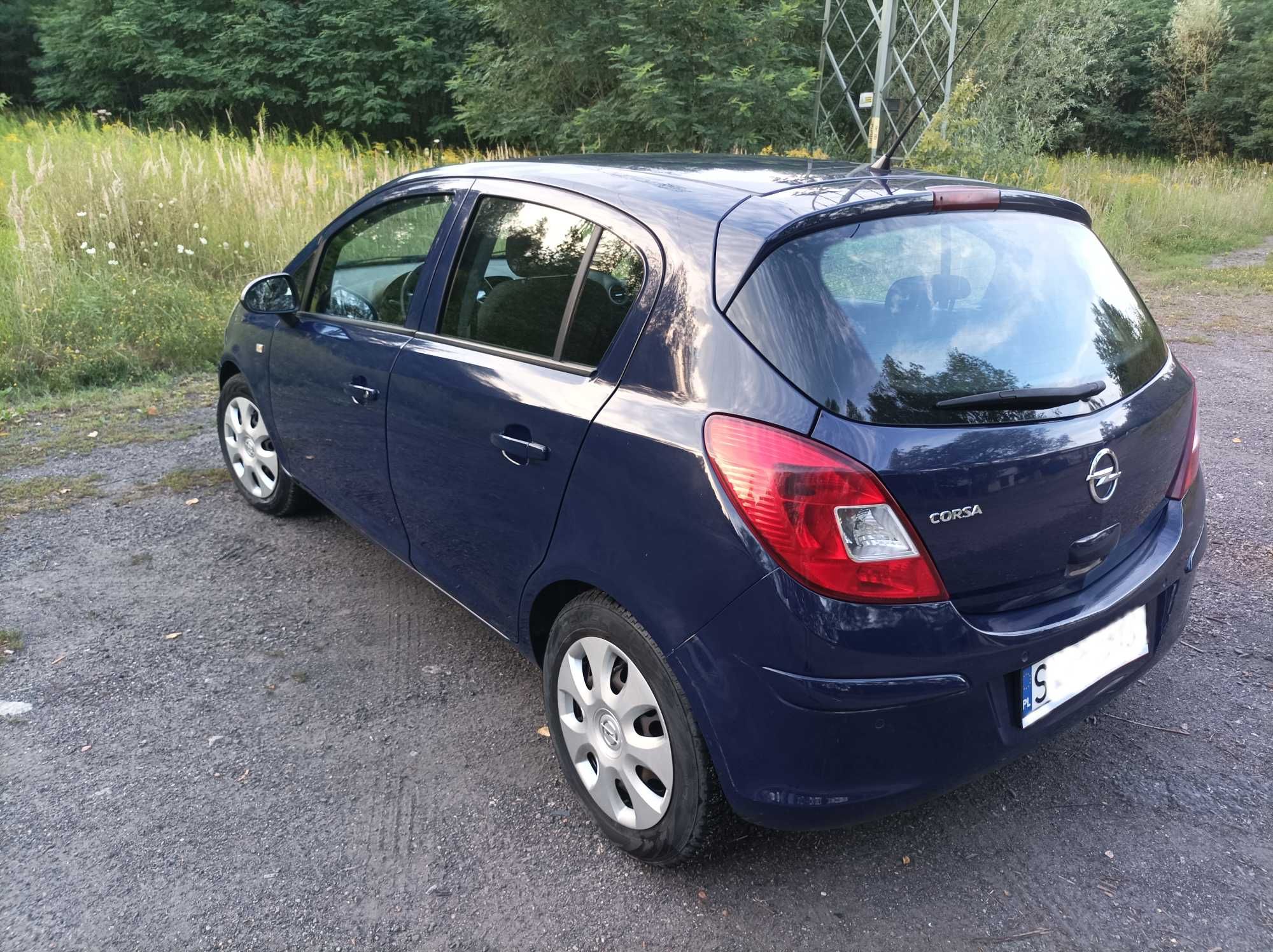 Opel Corsa D  **  Niezawodny  ***   Gotowy do jazdy * Sprawdź opis **