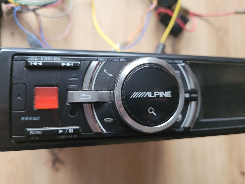 Alpine IDA x301r