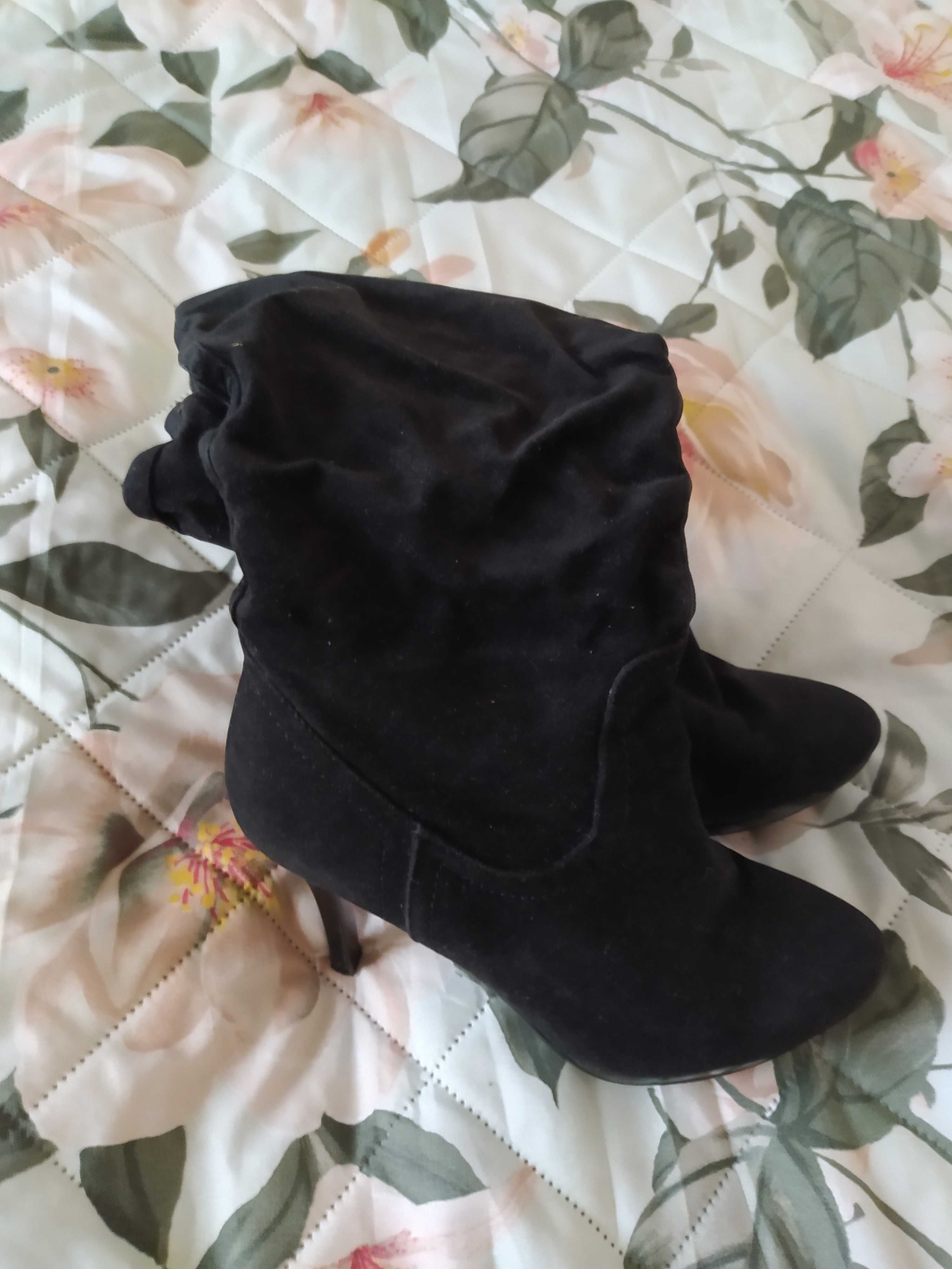 Buty czarne rozmiar 38