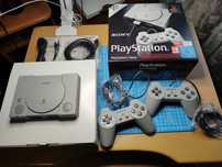 PlayStation Classic Mini jak nowa. Box 20 gier 2 kontrolery