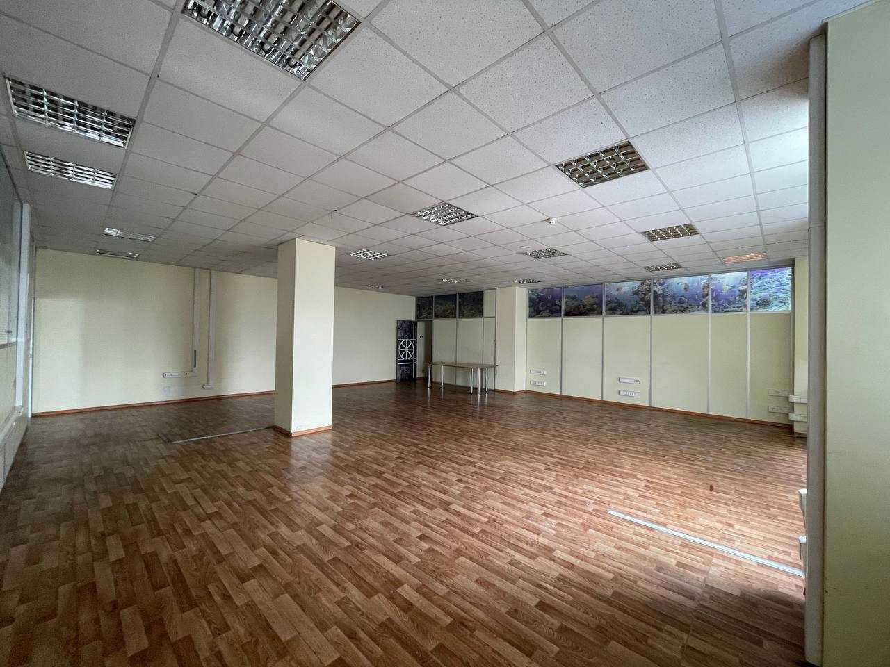 Оренда великого офісу на Солом'янській площі