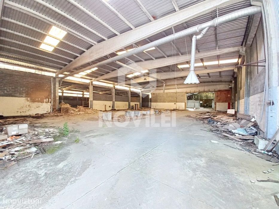 Armazém em Zona industrial do Olival, Ourém