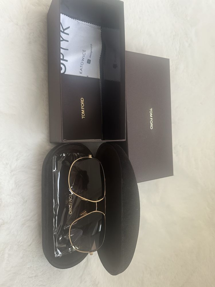 Tom Ford Okulary Przeciwsłoneczne- model TF 1019 30 F Maxwell”z fv