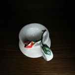 Świecznik z różą z porcelany szlachetnej od Aart