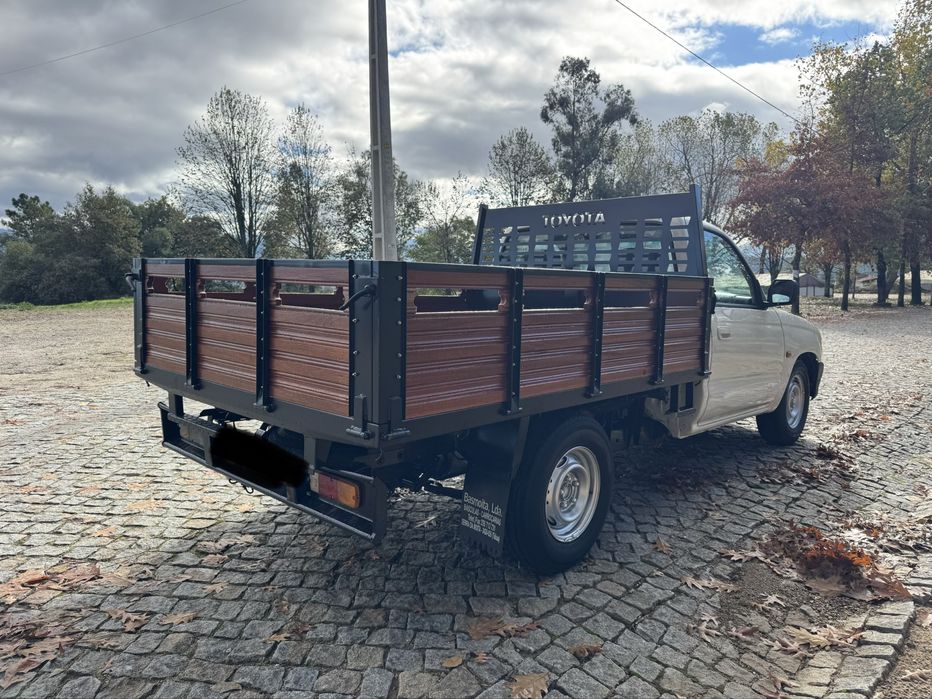 Toyota Hilux CaixaAberta 2001