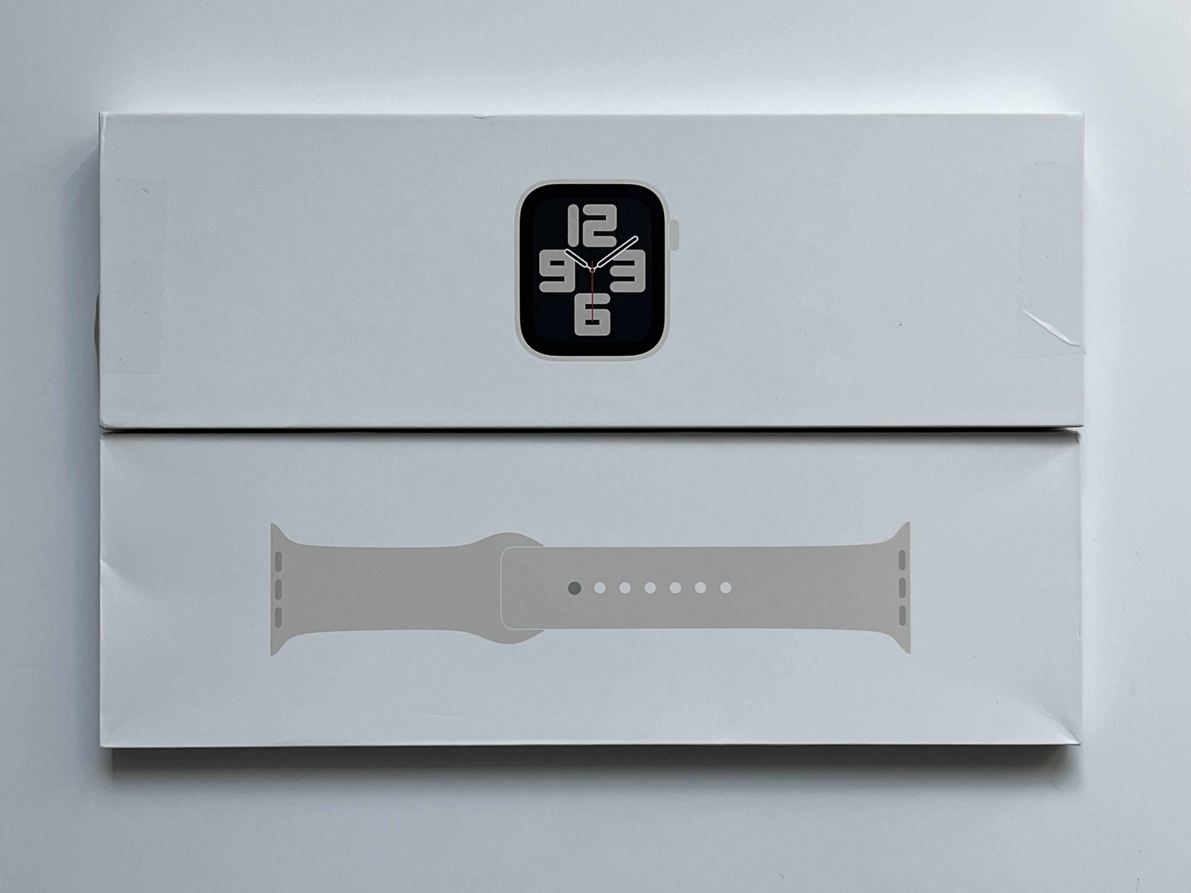 OUTLET Apple Watch SE 2gen GPS 40mm Księżycowa poświata FV23 GW