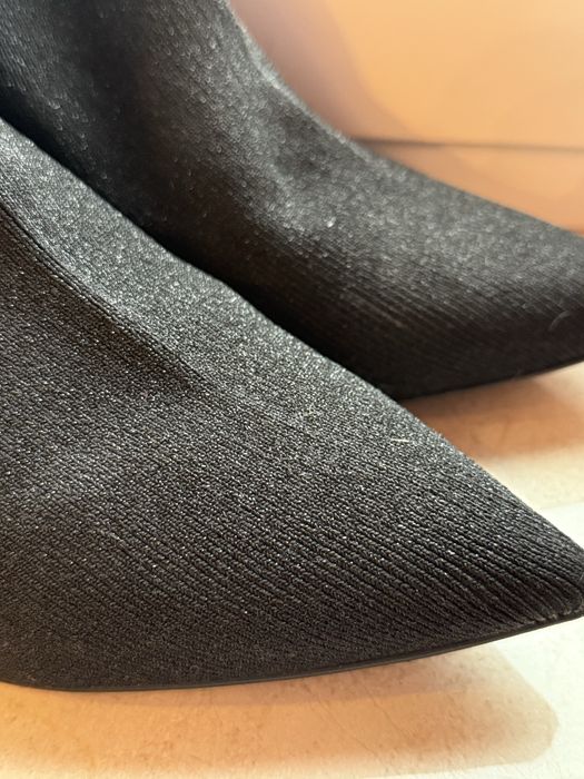 Ботильони pollini 38 розмір