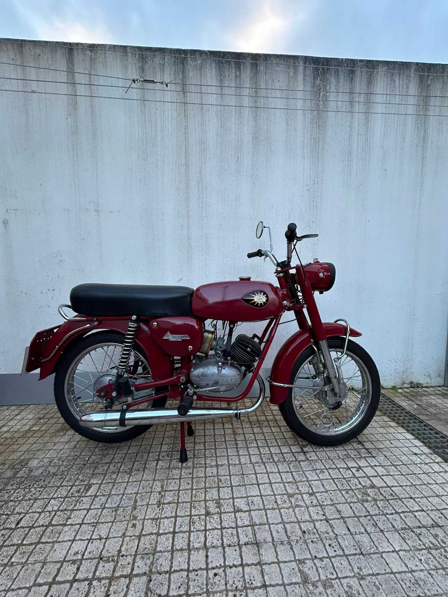 Moto EFS 220 Record