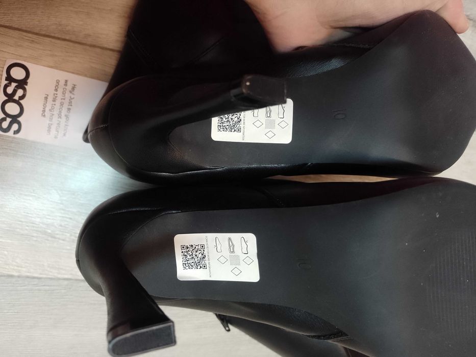 (43) ASOS Design/ Czarne Kozaki wieczorowe z Londynu, NOWE