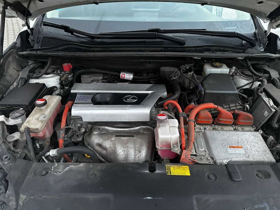 Lexus NX300H Hybryda