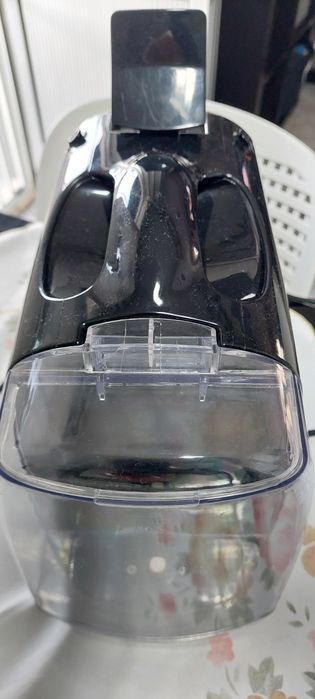 Vendo maquina de café delta q a cápsulas a trabalhar bem