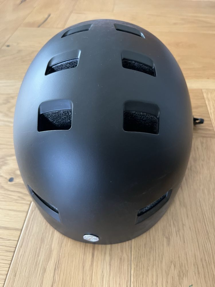Kask na rolki Powerslide One Allround Stunt Czarny r.58-61