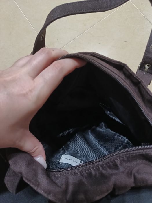 Brązowa torebka do ręki