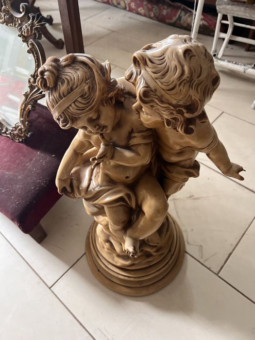 Estatueta de marfinite