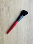 Nowy pędzel do konturowania Smashbox wersja travel