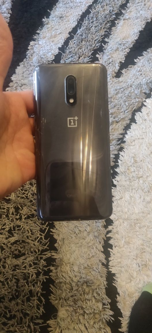 Oneplus 7  256/8