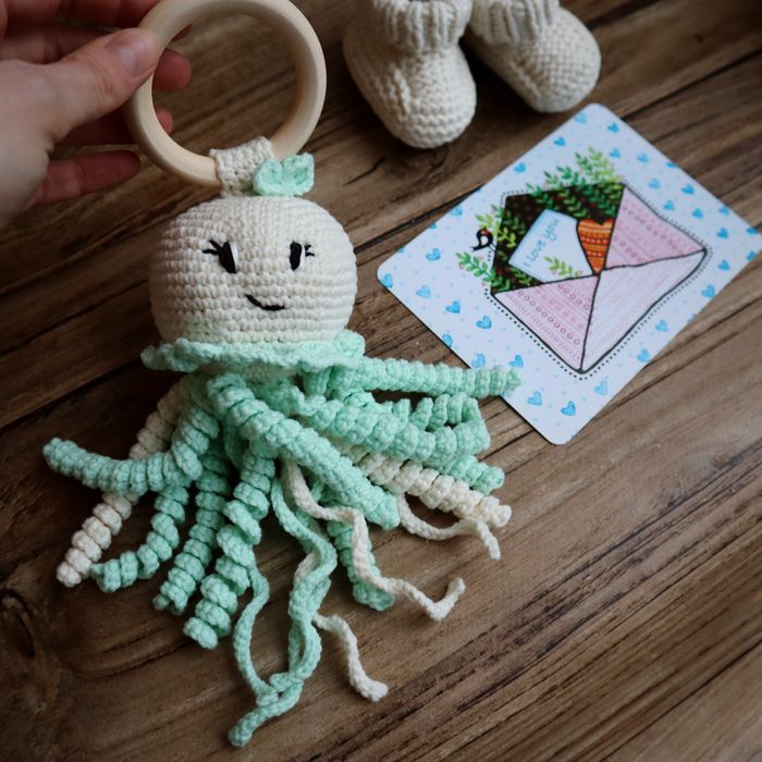 Іграшка-погремушка